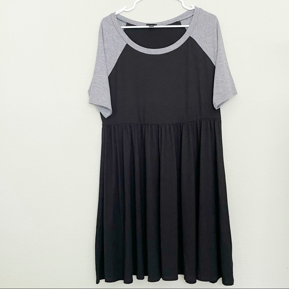 Torrid Black Gray TShirt Dress size 1